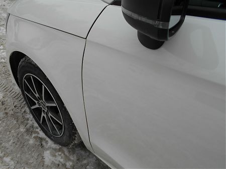 Передние крыло и дверь Audi A1 после ремонта
